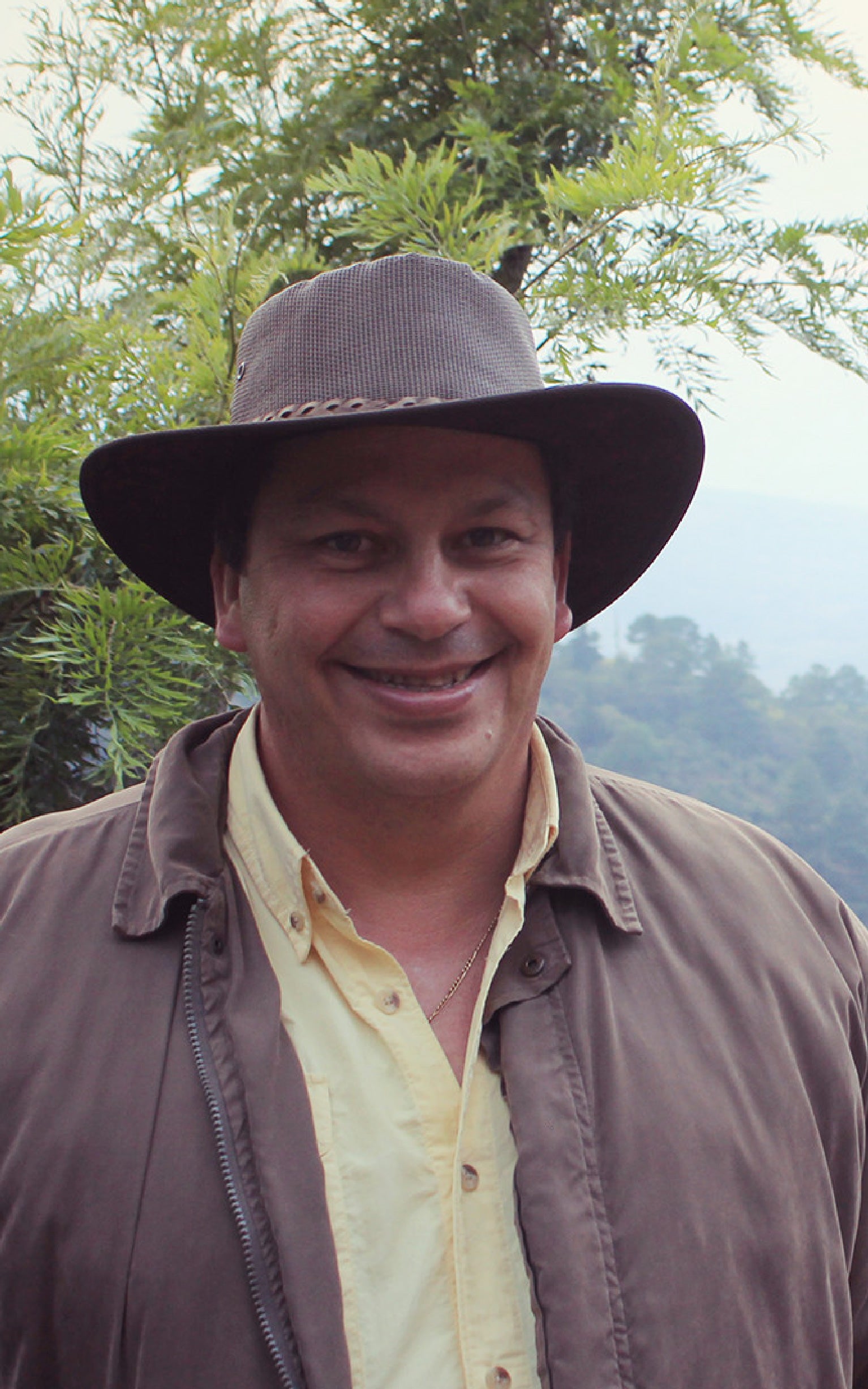 STC_Shopify_Producer_Ricardo_E